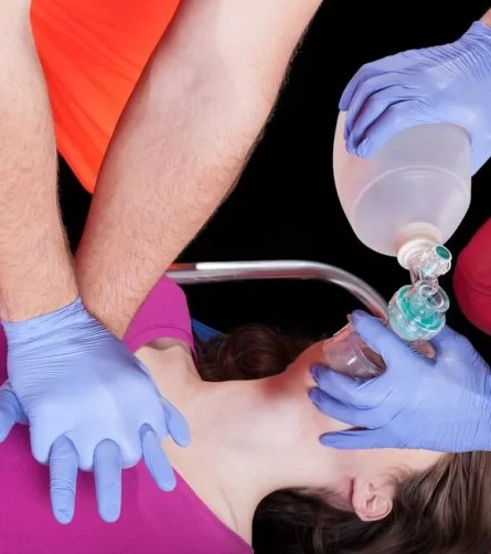HLTAID015 PROVIDE ADVANCED RESUSCITATION AND OXYGEN THERAPY
